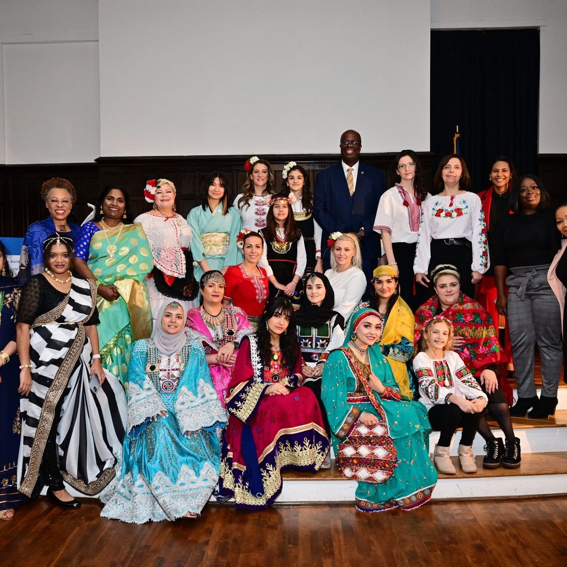 Read more about the article 2024 International Women’s Luncheon Forum & Fashion Show